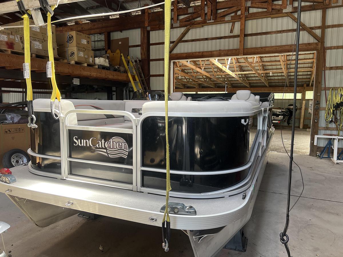 Used G3 PONTOON
