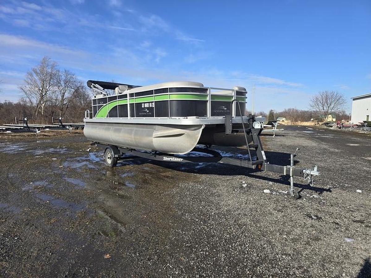 Used 2021 Bennington 20 SL