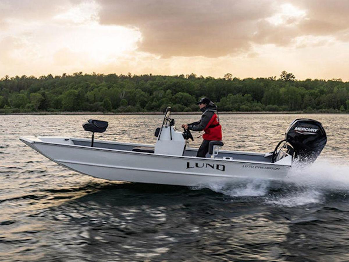 2026 Lund 1870 Predator CC