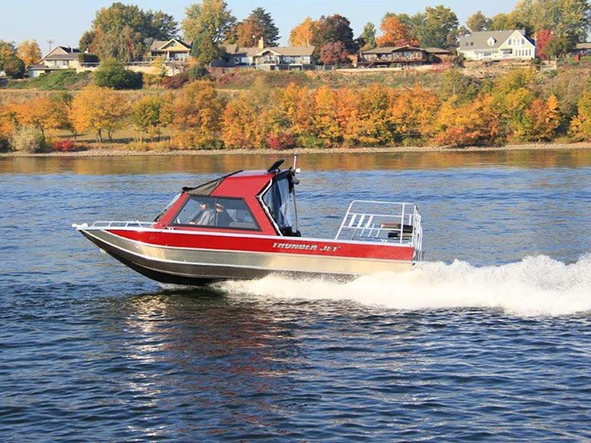 2026 Thunder Jet Yukon Classic Jet 23' Base