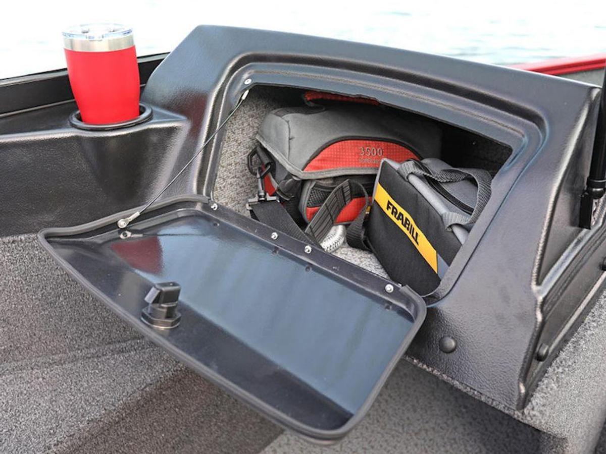2026 Lund 1650 Angler Sport