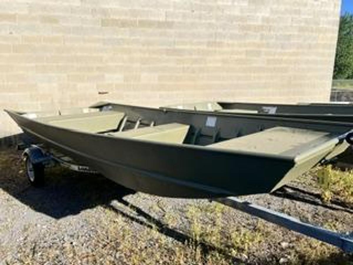 2025 Lowe Boats L1648 Jon