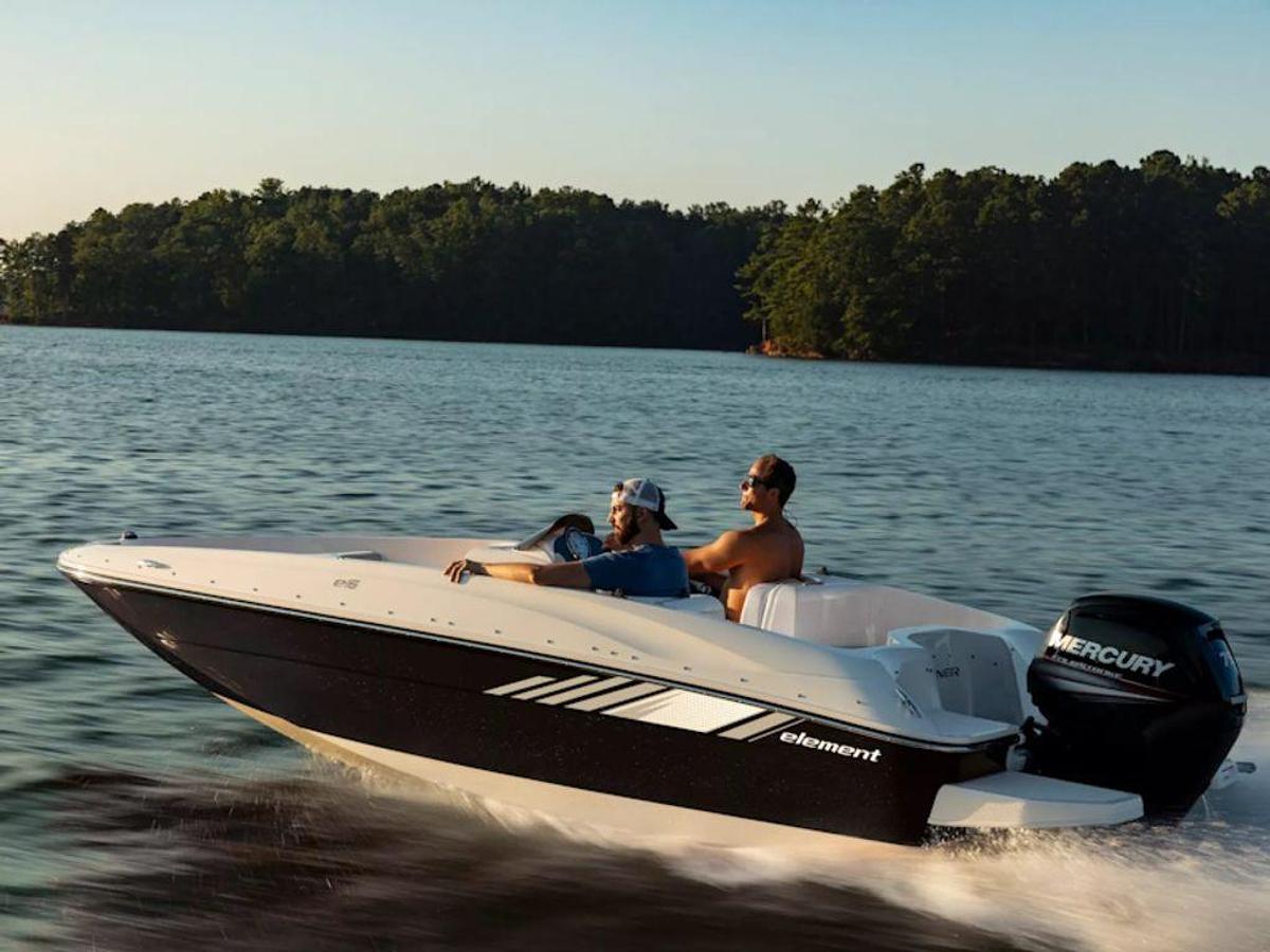 2025 Bayliner Element E16 Base