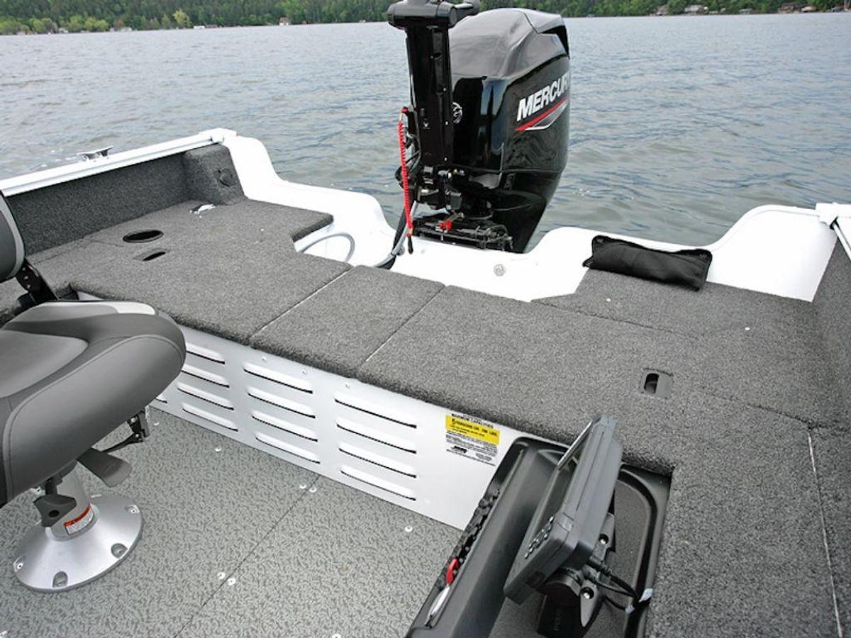 2026 Lund 1650 Angler Tiller
