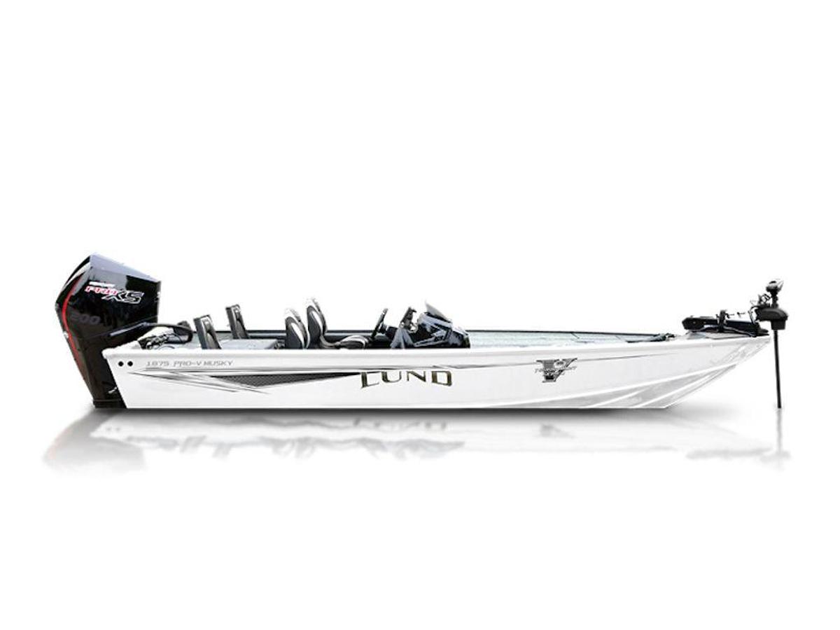 2026 Lund 1875 Pro-V Musky XS Base