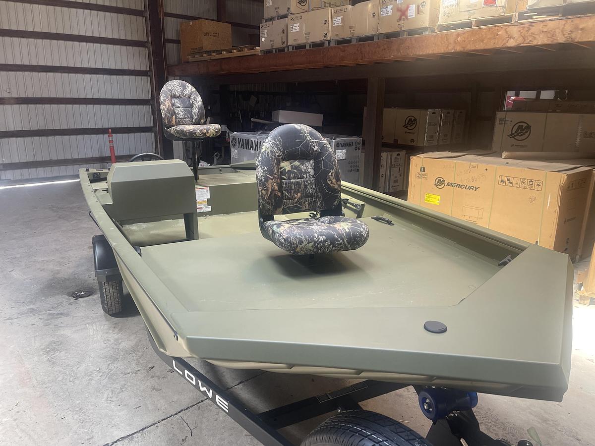 2026 Lowe Boats 1660 Roughneck