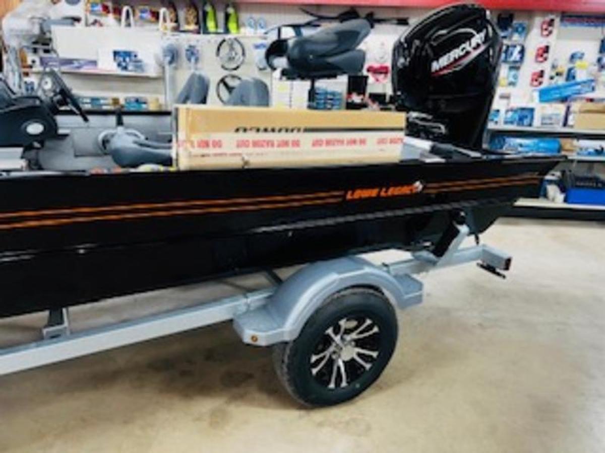 2023 Lowe Boats Legacy