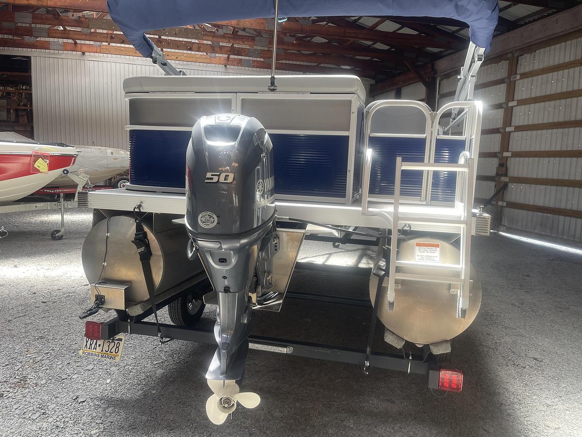 Used 2024 Bennington 22 ssr