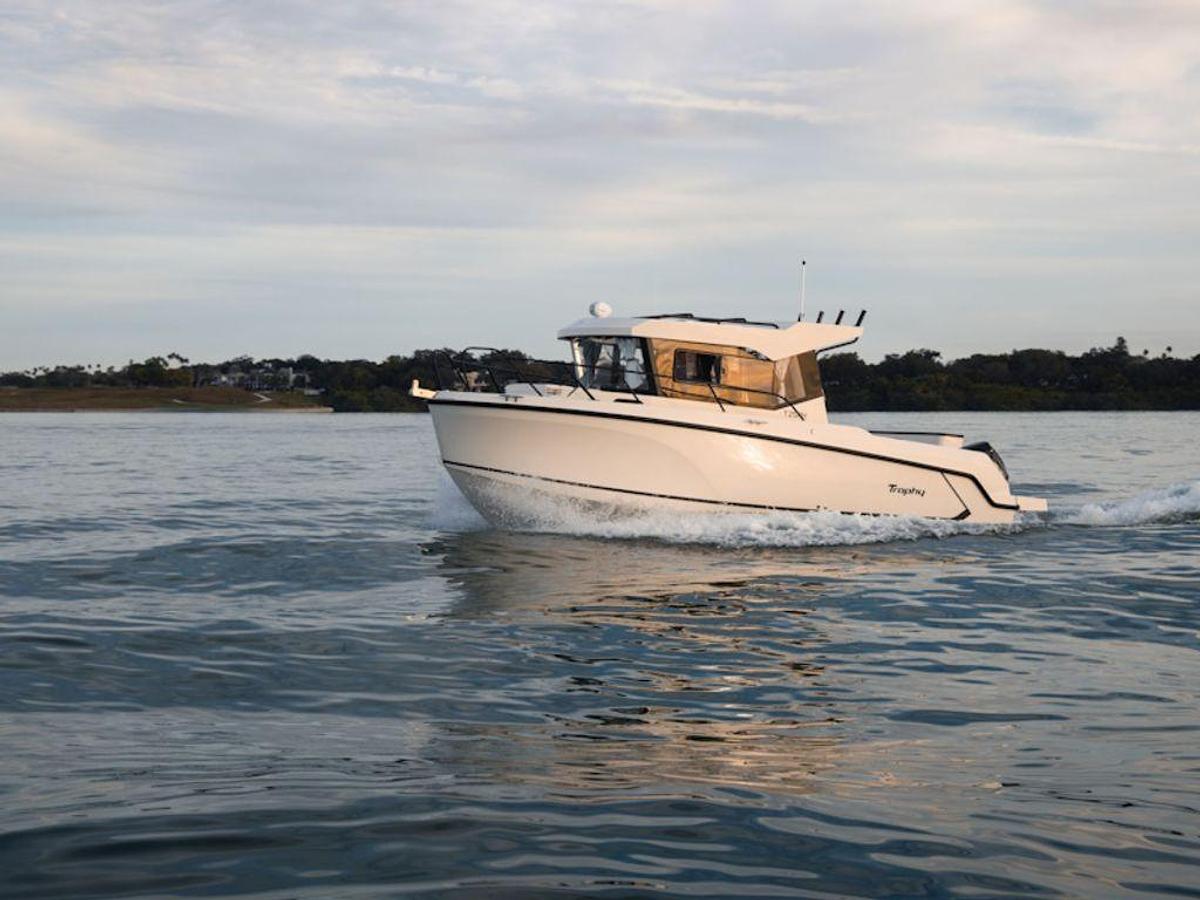 2025 Bayliner T25 Pilothouse Base