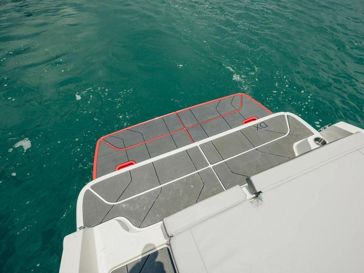 2025 Bayliner DX2050 Base