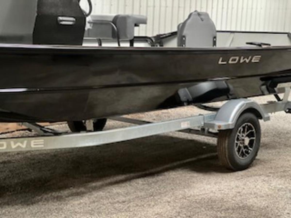 2026 Lowe Boats RX1760 Pathfinder