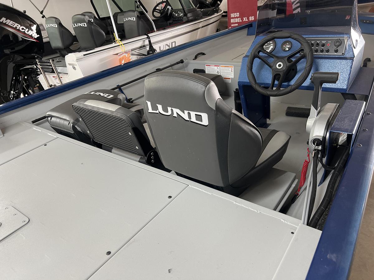 2026 Lund 1760 Predator SS