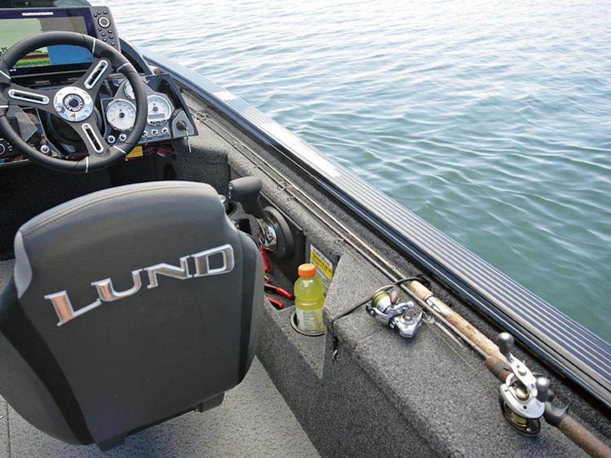 2026 Lund 1875 Pro-V Bass XS Base