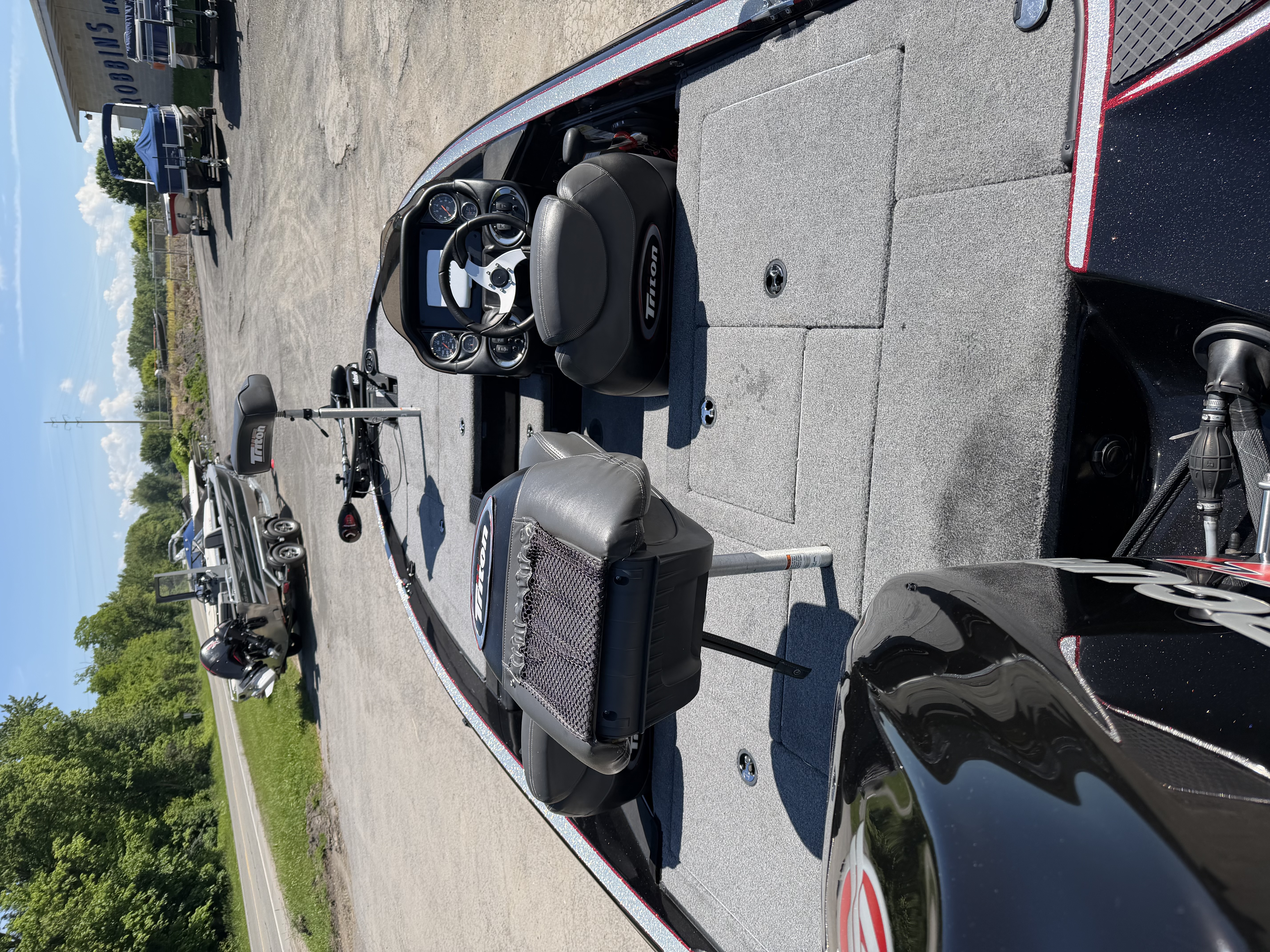 Used 2014 TRITON 18XS