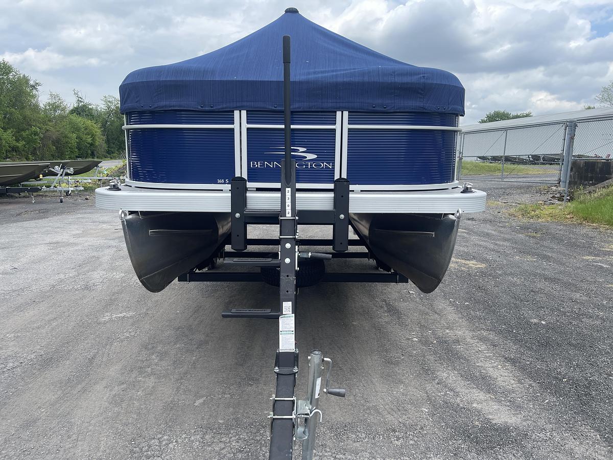 Used 2023 Bennington 168slj