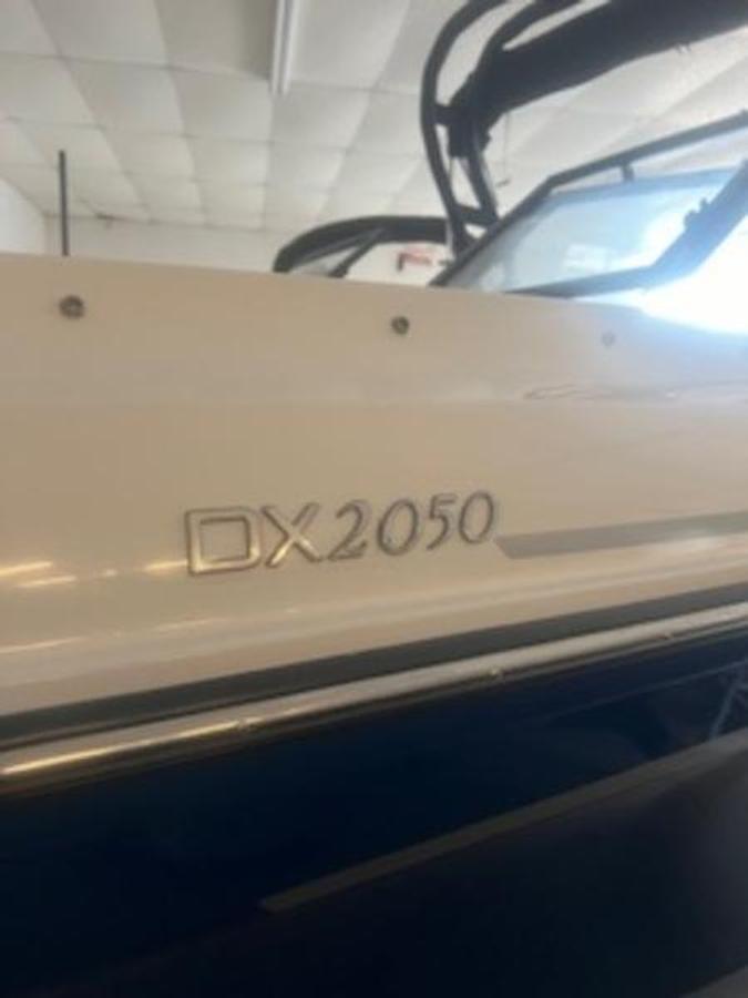 2024 Bayliner DX2050