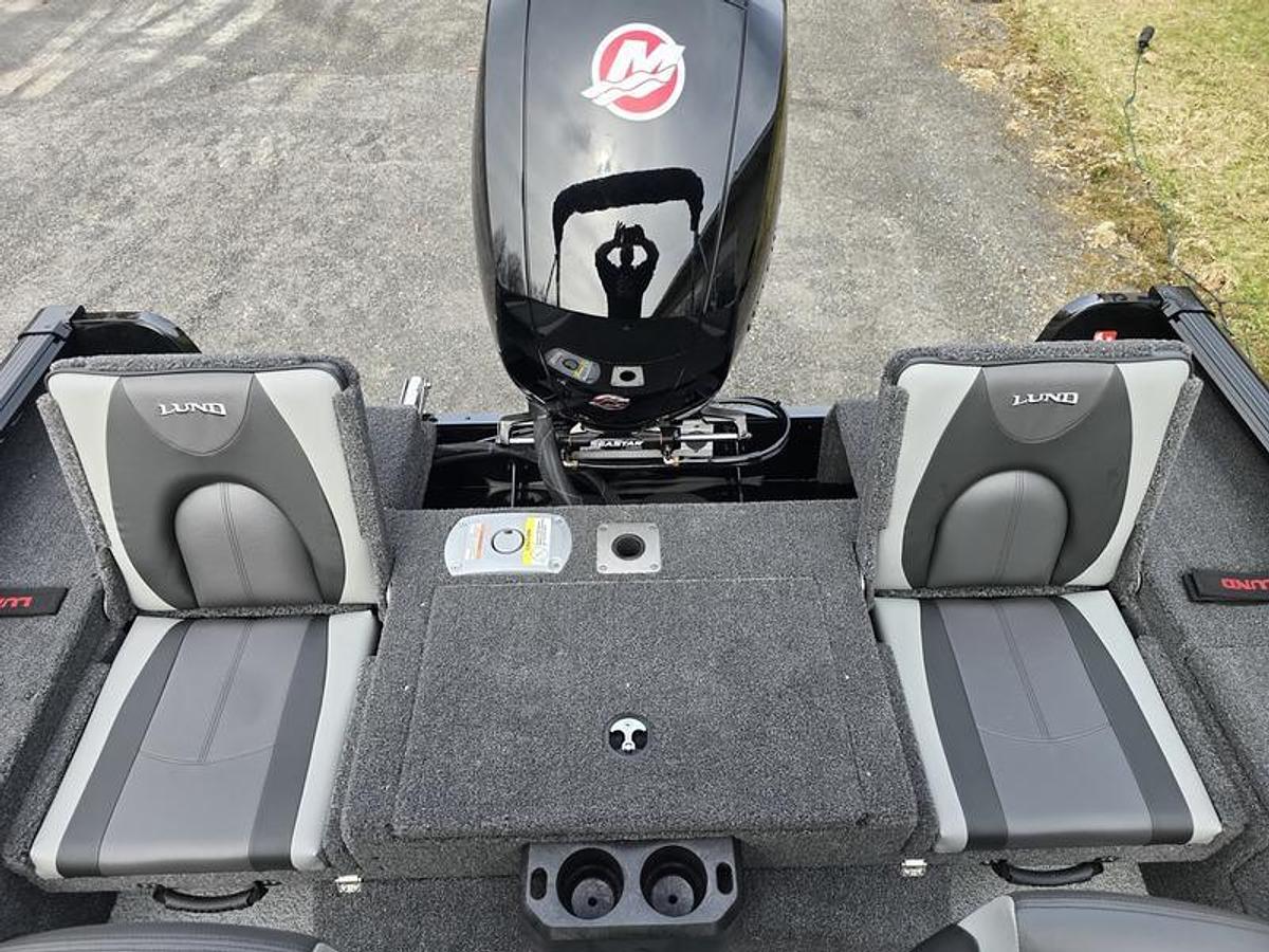 2026 Lund 1875 Impact XS Sport