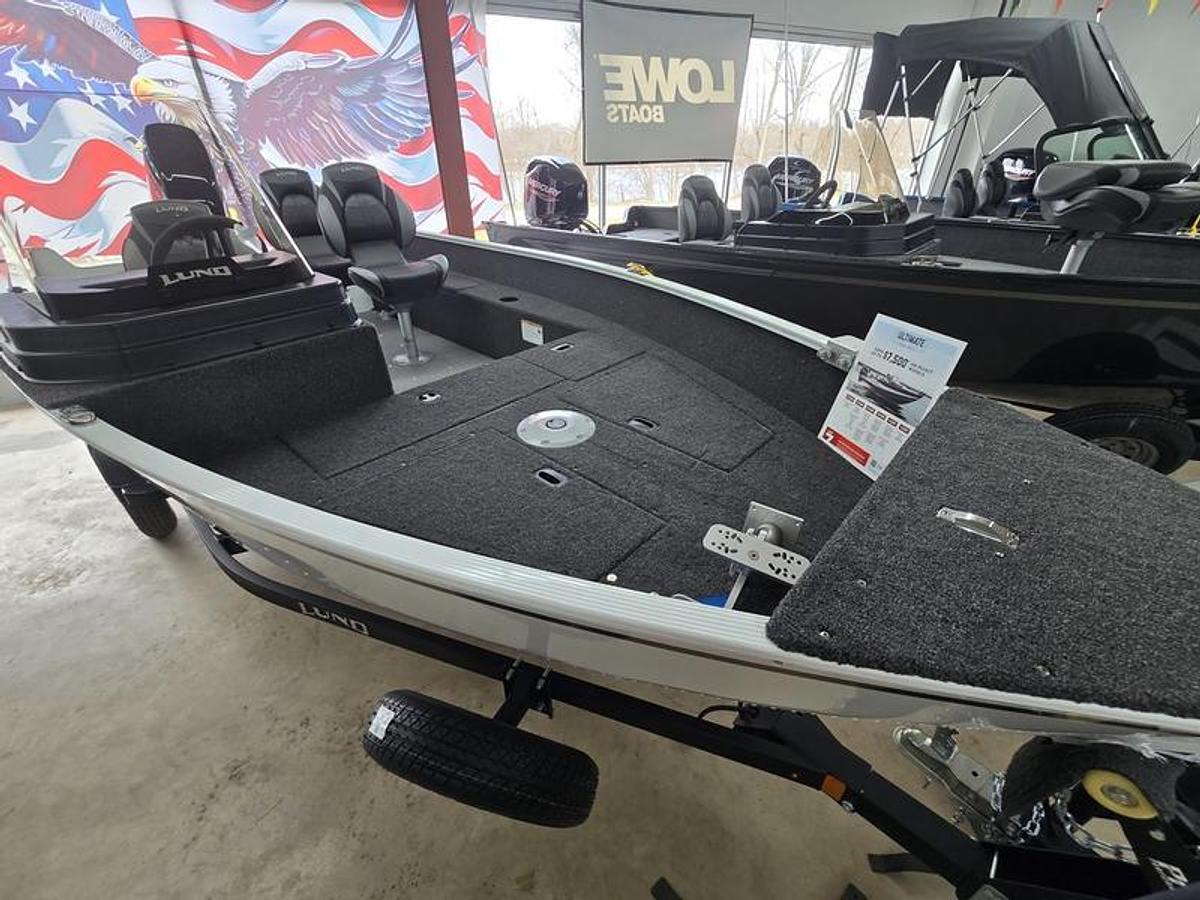 2026 Lund 1650 Angler SS