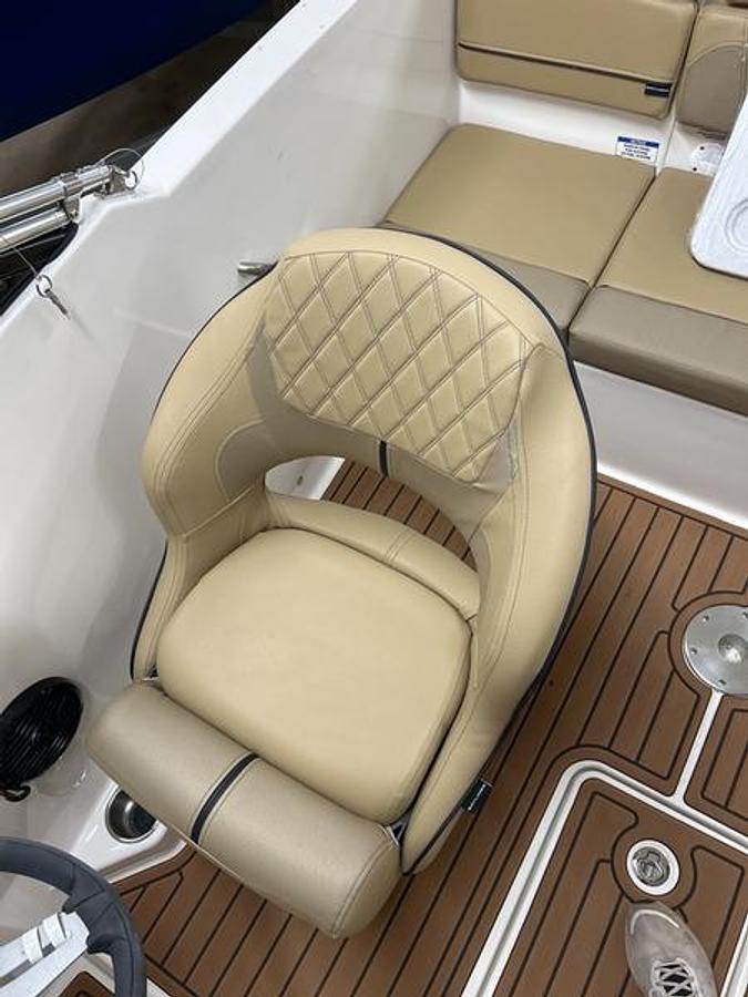 2024 Bayliner VR4 Bowrider I/O