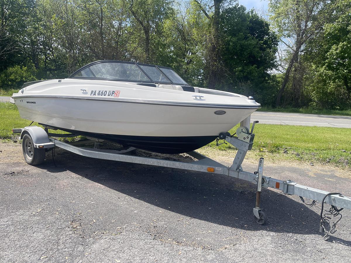 Used 2015 Bayliner 185br