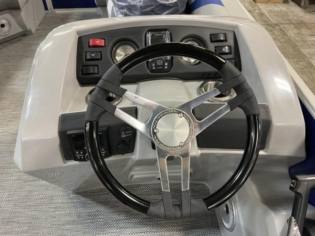 2024 Bennington 22 SXSB
