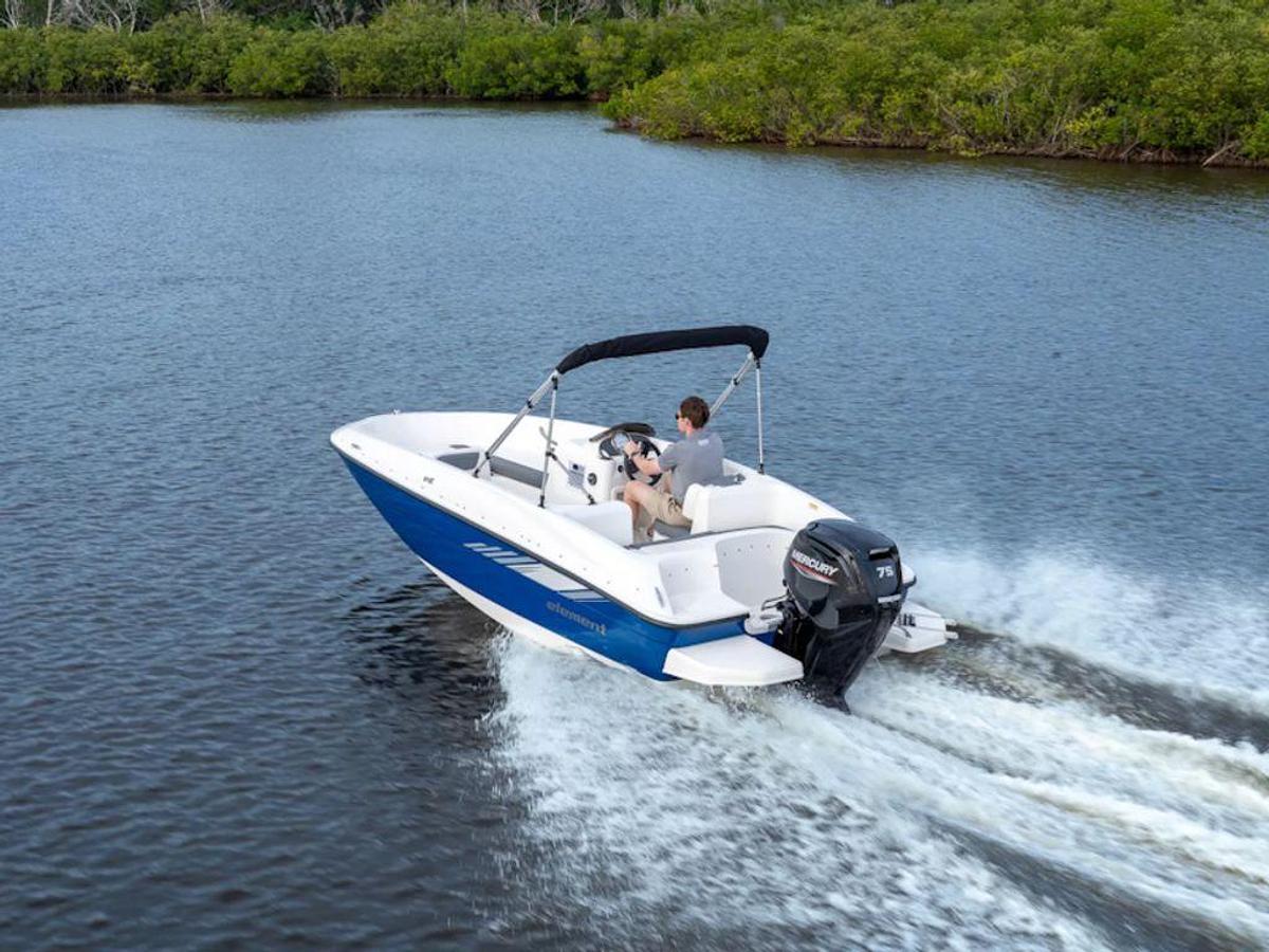 2026 Bayliner E16 Base
