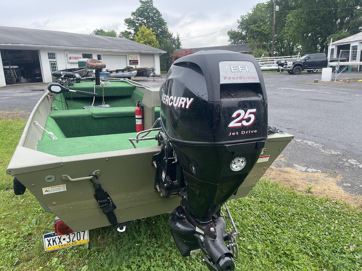 Used 2014 Crestliner Jet