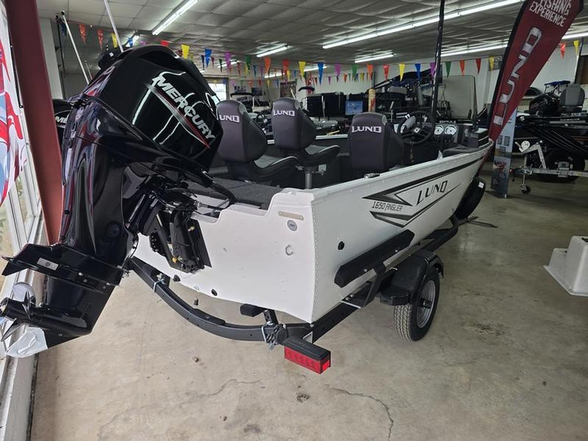 2026 Lund 1650 Angler SS