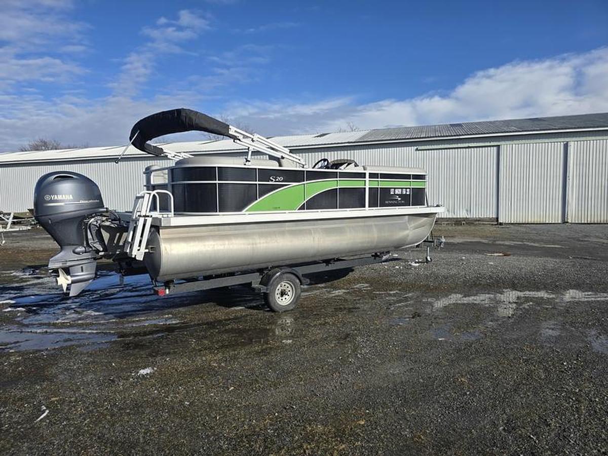 Used 2021 Bennington 20 SL