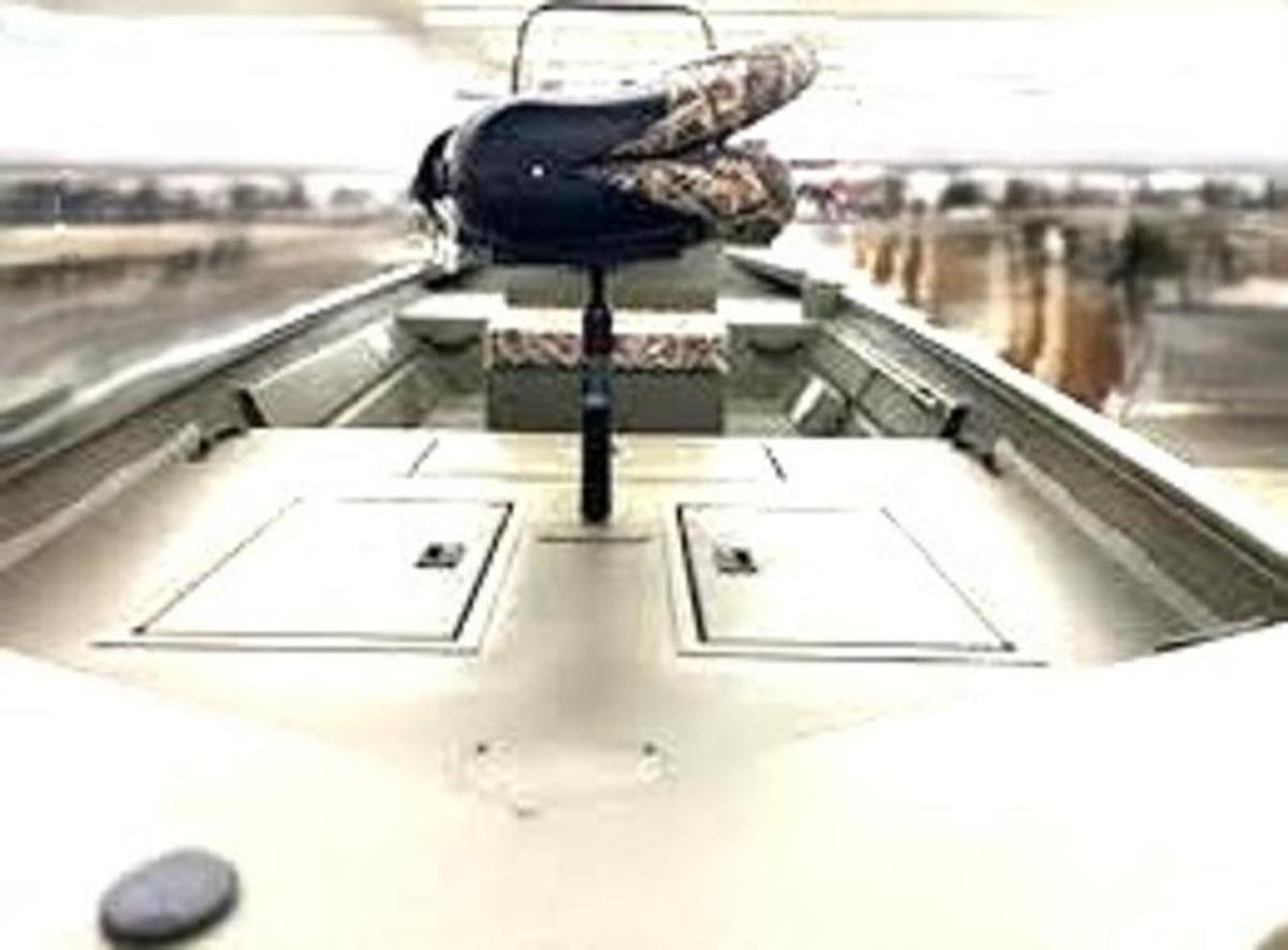 2026 Lowe Boats RX1860 Tunnel Jet