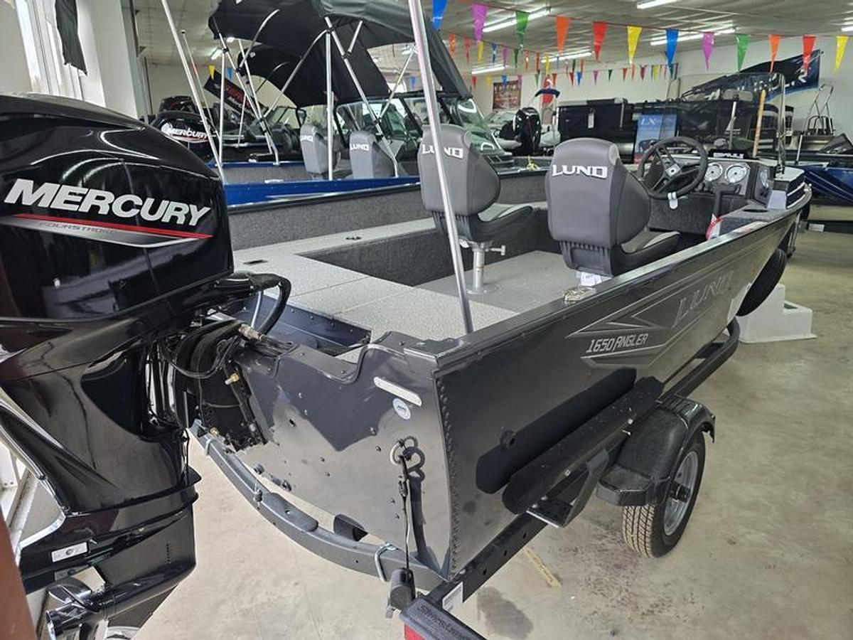 2026 Lund 1650 Angler SS