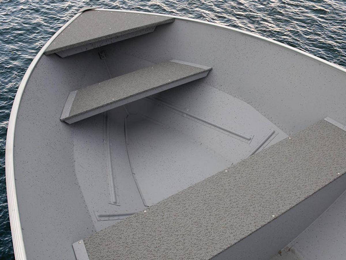2026 Lund SSV-18 Tiller