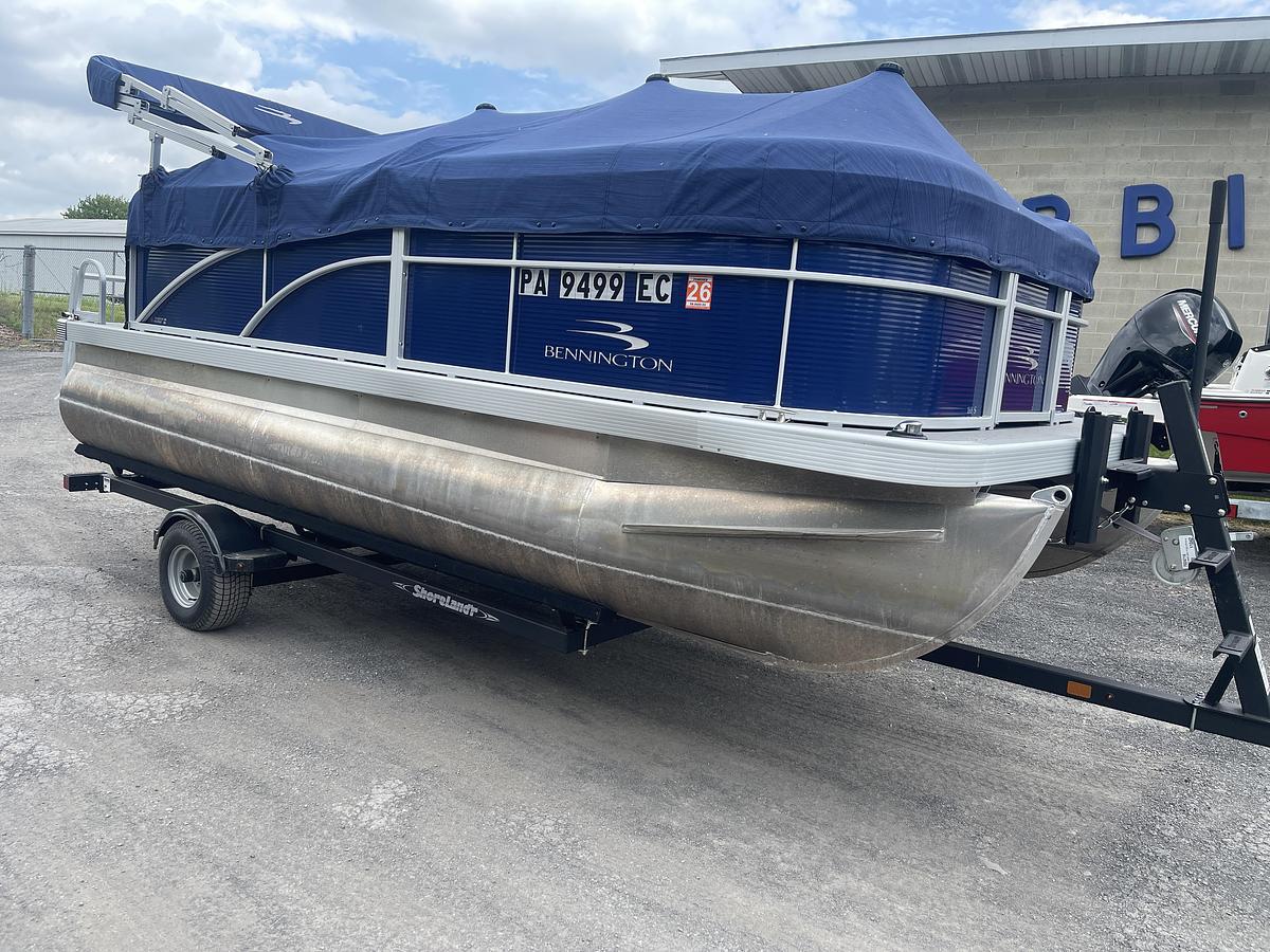 Used 2023 Bennington 168slj