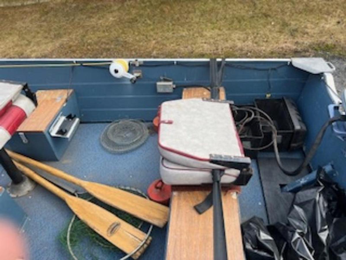 Used 1989 GRUMMAN 16'