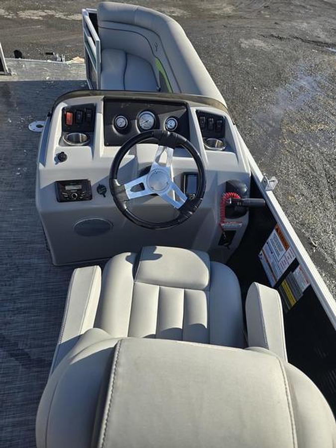 Used 2021 Bennington 20 SL