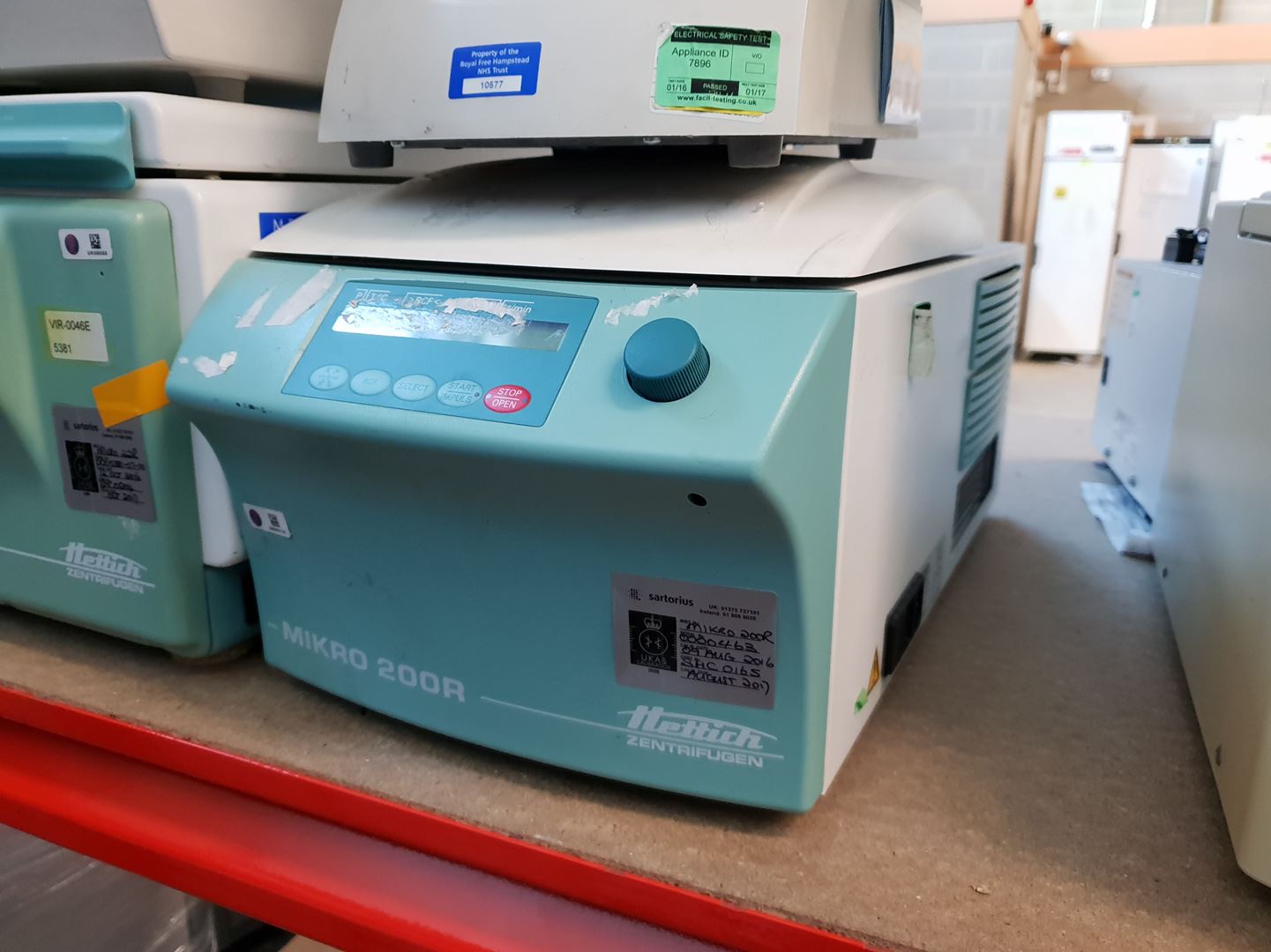 2005 Hettich Zentrifugen Mikro 200R Centrifuge for Sale in Doncaste...