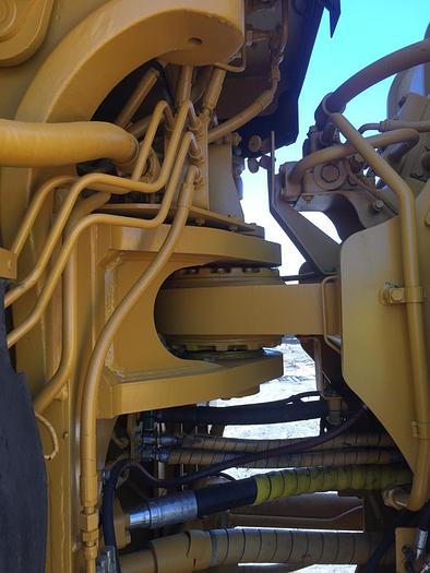 Usado 2015 Caterpillar 988K