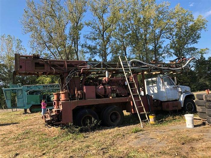 Used 0 Chicago Pneumatic 650W Drill Rig