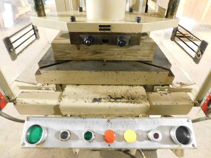 Used Greenerd 30TON Hydraulic C-Press