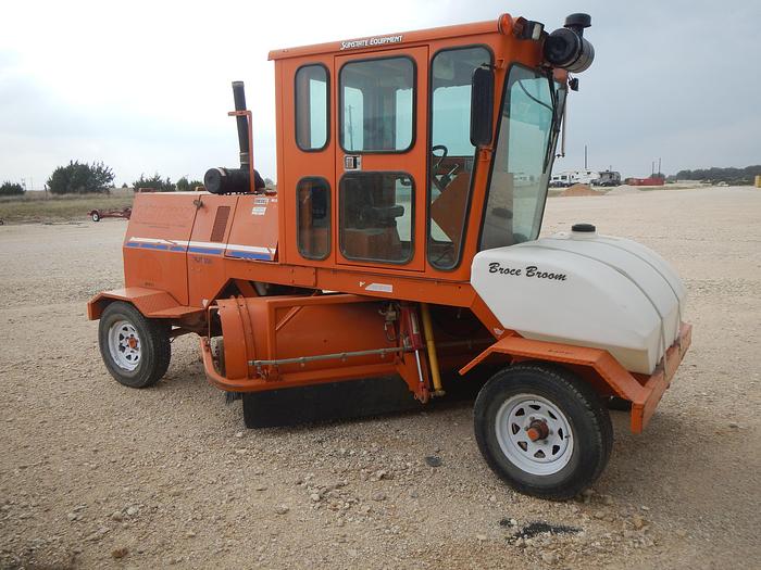 Used 2013 Broce Broom RJT350 sweeper