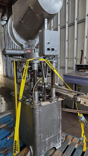 Used Resina S-30 capper set 38mm