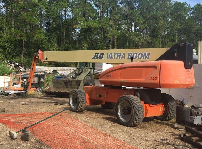 Used 2005 JLG 1200SJP