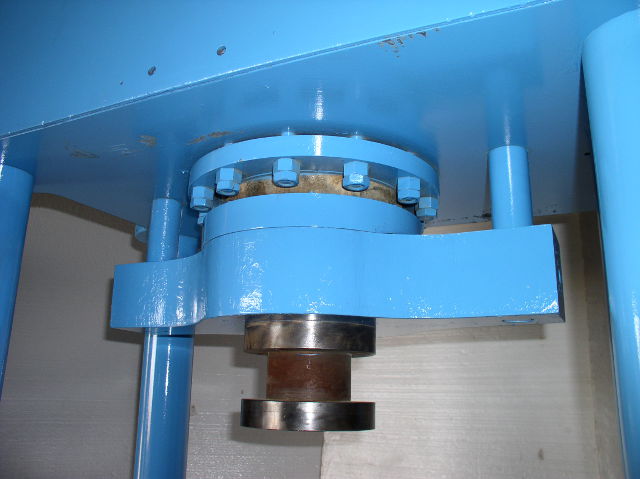 Used 200 Ton Elmes Hydraulic Press; Down-Acting; 4 Post;