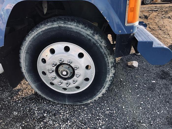 Used 2005 Mack CNN613