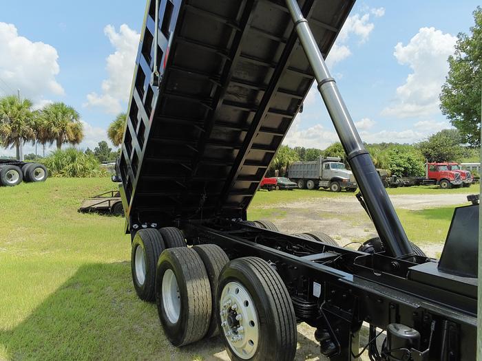 Used 2005 PETERBILT 357