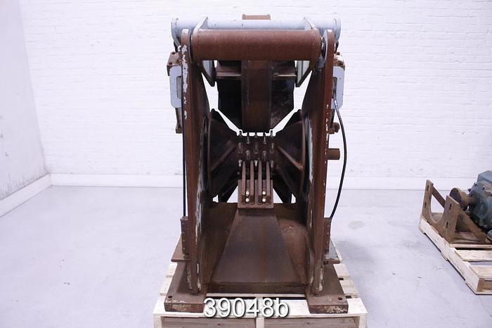 Used Black Clawson M14 Ragger with Stand Mount #39048