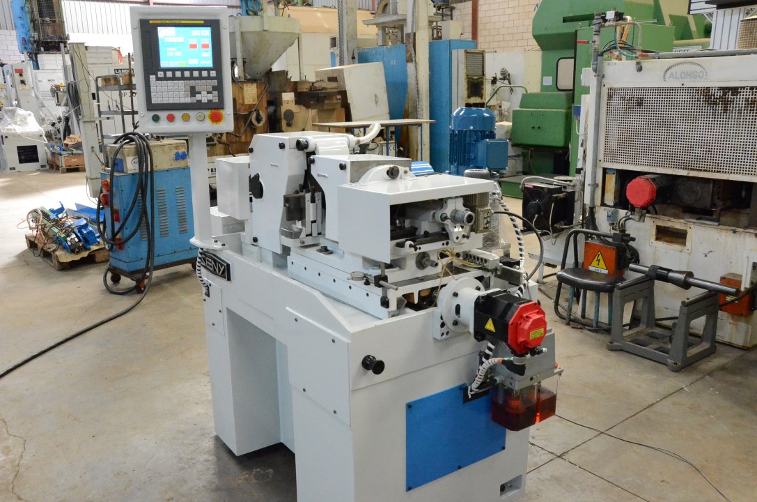 Usado 1989 SENY R-60-H Rectificadoras sin centros #4428