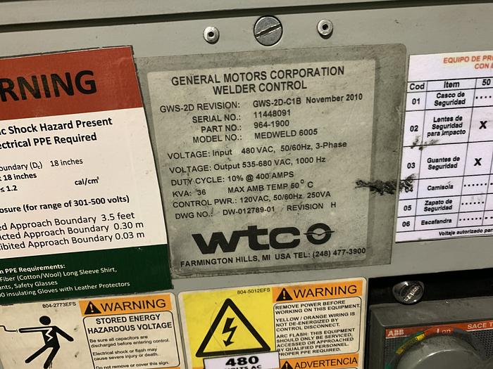 Used FANUC R2000iB/210F 210KG X 2655MM REACH 6 AXIS CNC ROBOT W/R30iA CONTROLS WITH ARO SERVO GUN