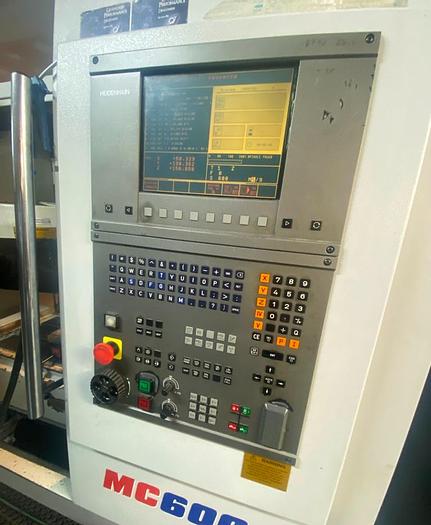 Used 2000 Bridgeport VMC 600/22 Digital Machining Center