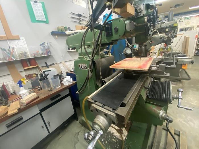 Used Microcut 837 Manual Turret Milling Machine
